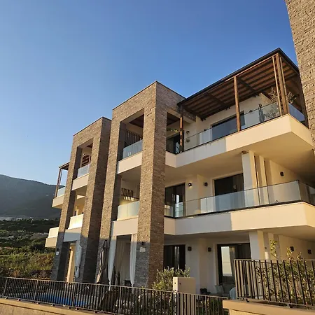 Crystal Coast Beachfront