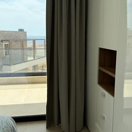 شقة Crystal Coast Beachfront